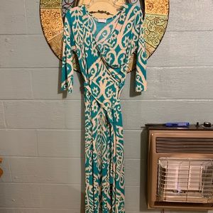 Maxi Cream and Blue Dress Size Medium
